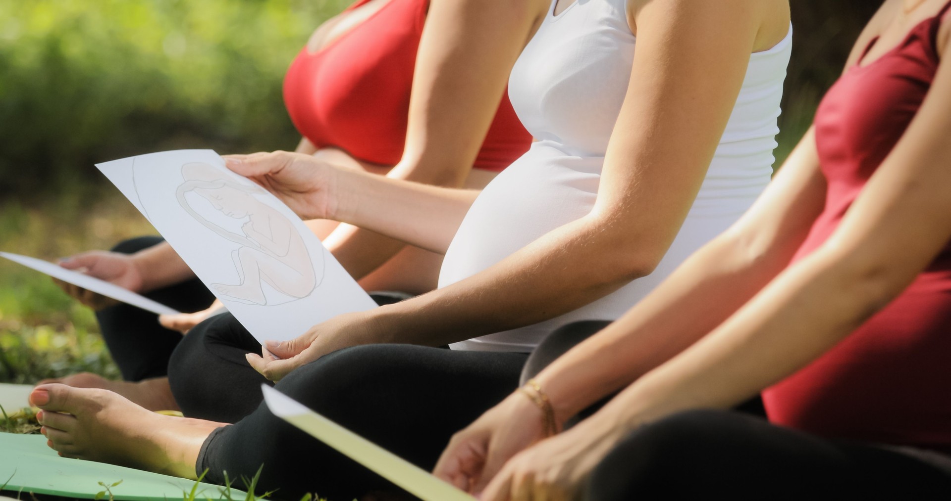 Pregnant Women In Prenatal Class With Images Of Baby